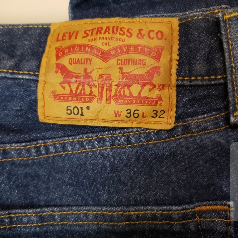501 levi mens button fly jeans